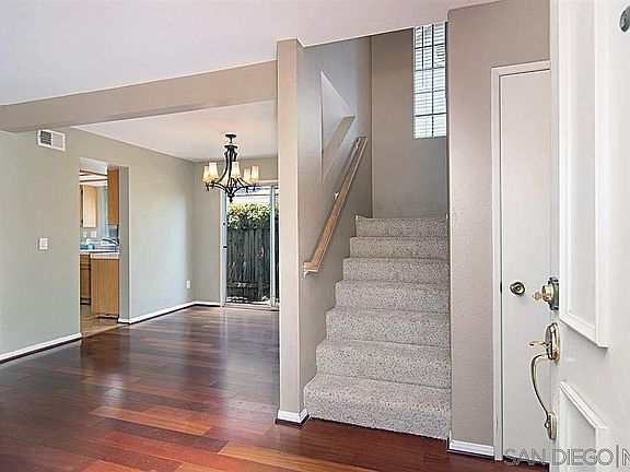 3rd image of 10618 Rancho Carmel Dr