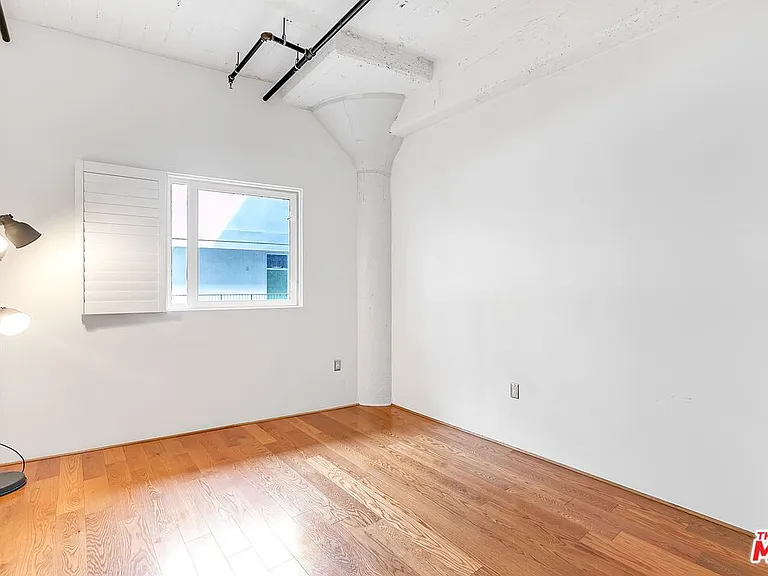 200 N San Fernando Rd #412 — Photo 11