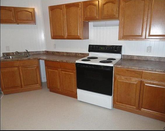 1st image of 3132 6th Ave #2