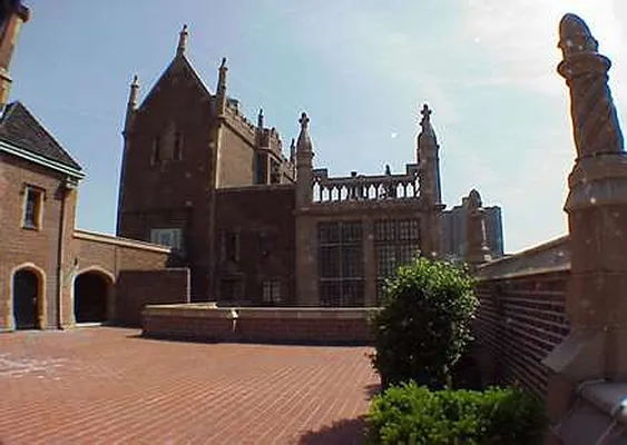 Sold by Steven Corcoran Real Estate | media 1