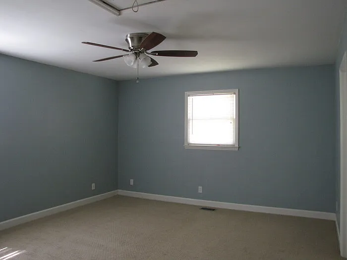 513 Chivalry Dr — Photo 9