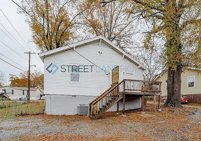 jpg - 209 Richey St