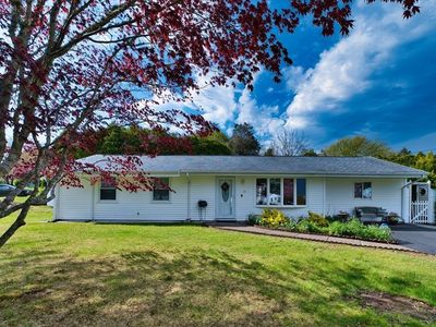 15 Mishawum Dr, Dartmouth, MA, 02748
