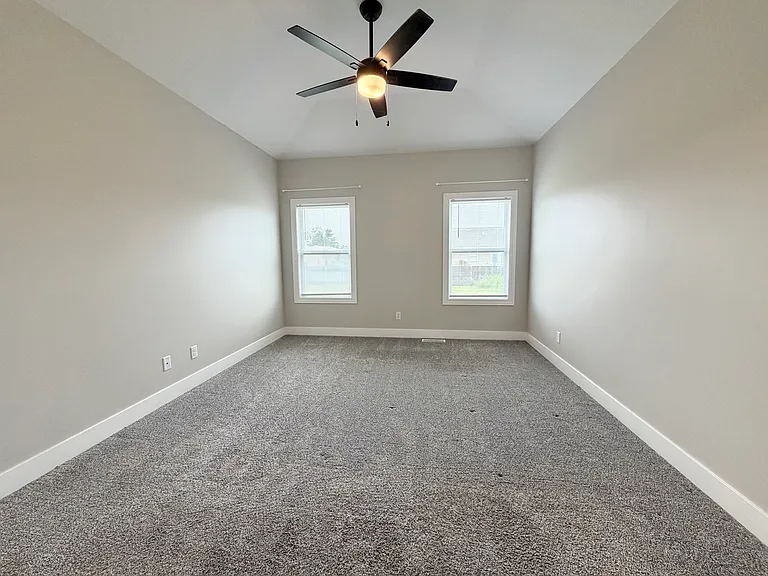 4101 Westgate Dr — Photo 11