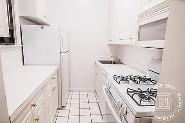 Rented by Nolita Group