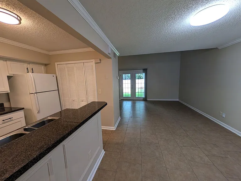 8538 Pineverde Ln — Photo 3