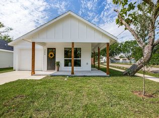 302 Thomas St, Terrell, TX 75160