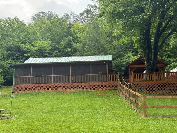 100 Bryant Farm Rd, Murphy, NC 28906