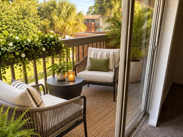 Castlewood, 700 E Park Ave #2/2, Valdosta, GA 31602