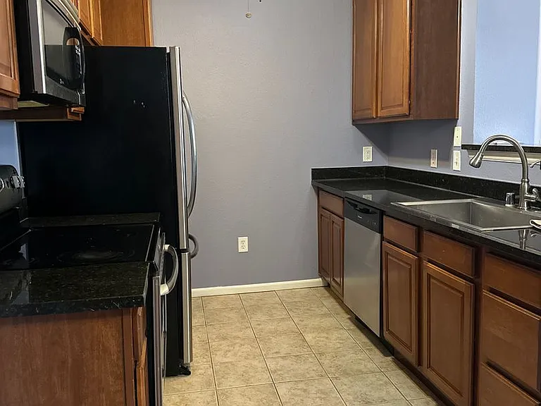 1425 Blue Sky Cir #15-204 — Photo 5