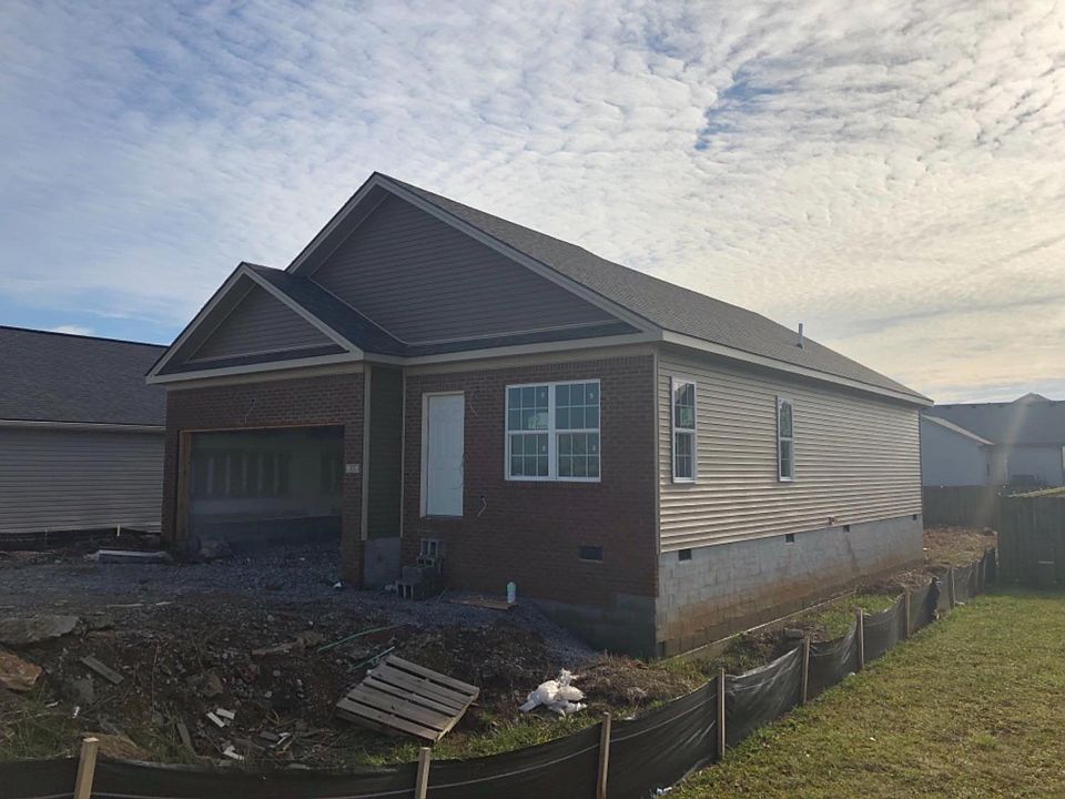 2nd image of 103 Affinity Dr