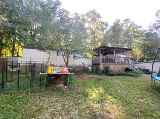 94 Valley Trl SE, Acworth, GA 30101