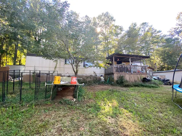 94 Valley Trl, Acworth, GA 30101