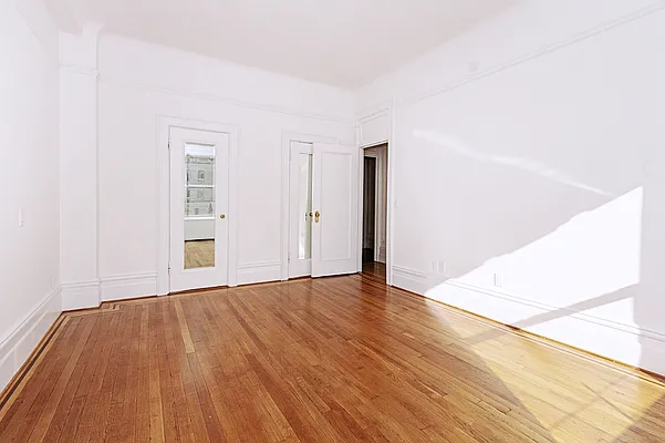 Rented by Rachel Realty | media 26