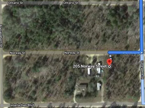 205 Norway St #10, Interlachen, FL 32148