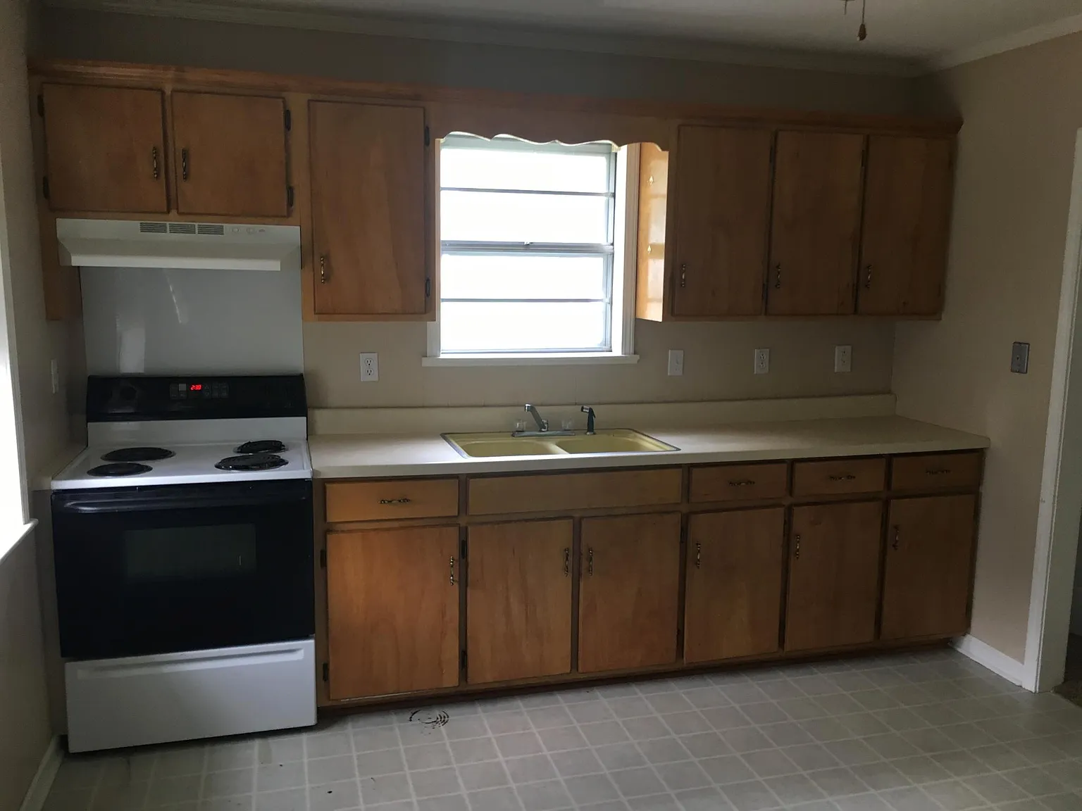 1157 Broad Street — Photo 4