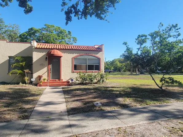 132 Arlington Ave W, Oldsmar, FL 34677