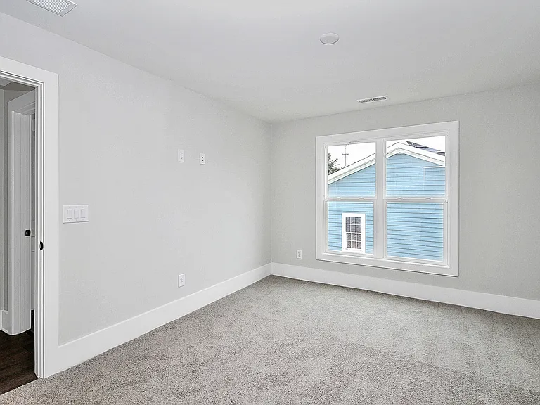 2957 Ross Ave — Photo 22