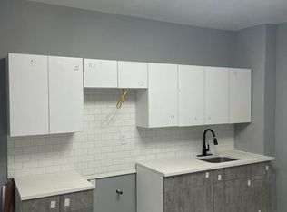 722 Grove St FLOOR 1, Irvington, NJ 07111