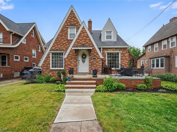 1620 W Schaaf Rd, Cleveland, OH 44109