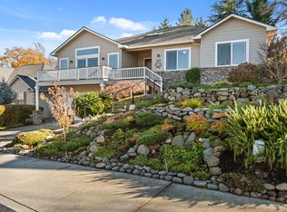 488 Quail Run, Eagle Pt, OR 97524