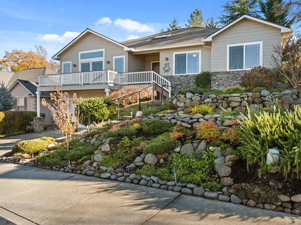 488 Quail Run, Eagle Pt, OR 97524
