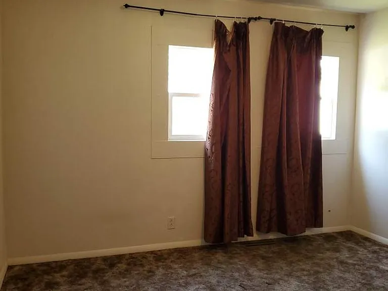 1219 & 1221 Joan Ave — Photo 11