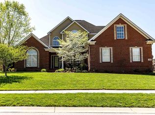 115 Ridgeway Dr, Bowling Green, KY 42103