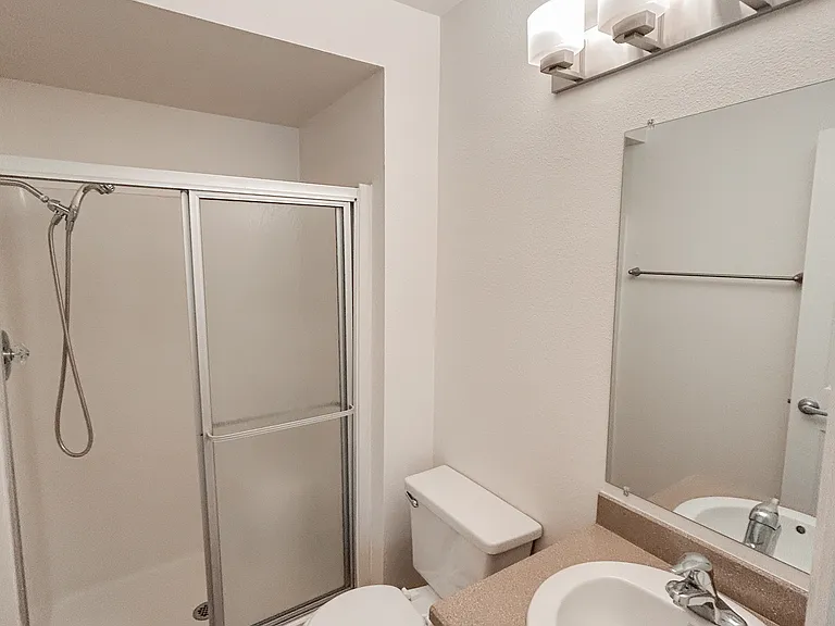 Stone Creek Apartments Beaverton — Photo 87