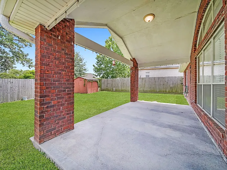 7063 Gentle Breeze Dr — Photo 20