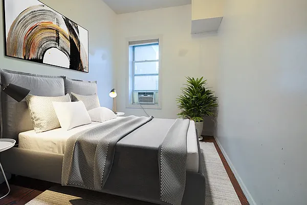 Rented by Platinum Properties | media 5