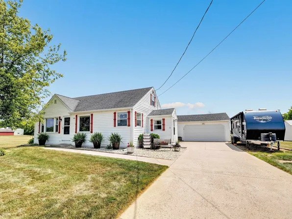 3194 Humboldt Rd, Green Bay, WI 54311