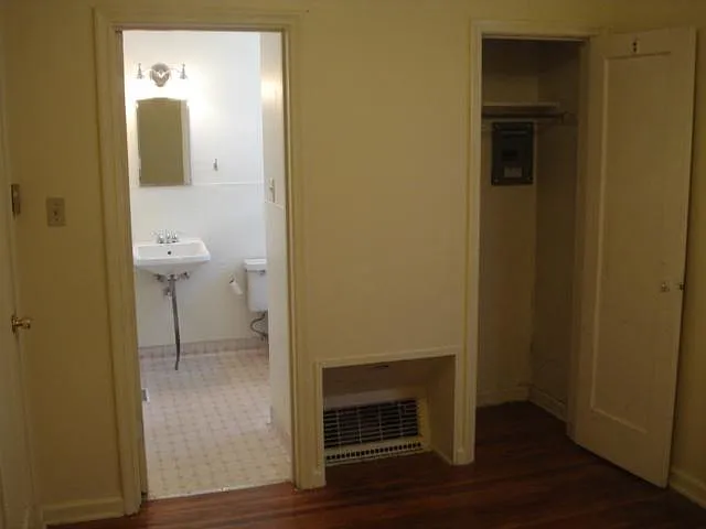 815 E 700 N — Photo 10