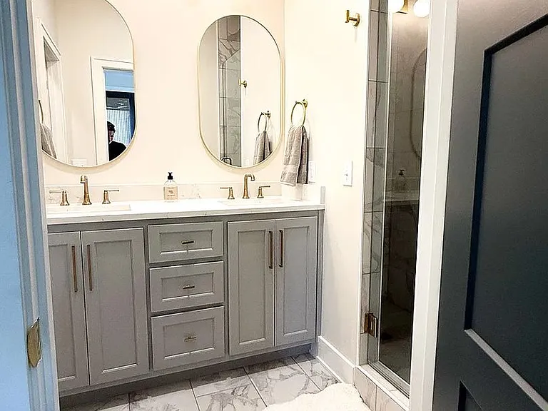 211 N Poplar St #211 — Photo 11