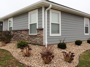 1501 Winsor Dr, Quincy, IL