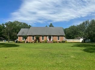 803 Bowen Marchant Rd, Tifton, GA 31793