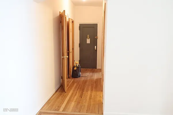 Rented by Citi Habitats | media 7