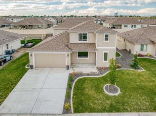 7901 Cariboo Dr, Pasco, WA 99301