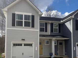 353 Rockridge Dr, Amherst, OH 44001