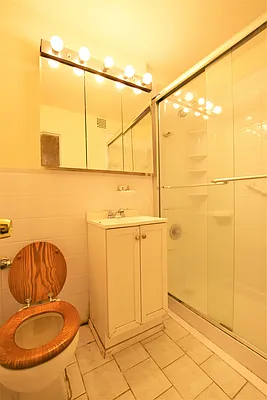 Rented by NYC Realty Brokers LLC | media 10