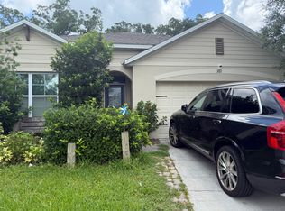 301 Charles Dr, Deland, FL 32724