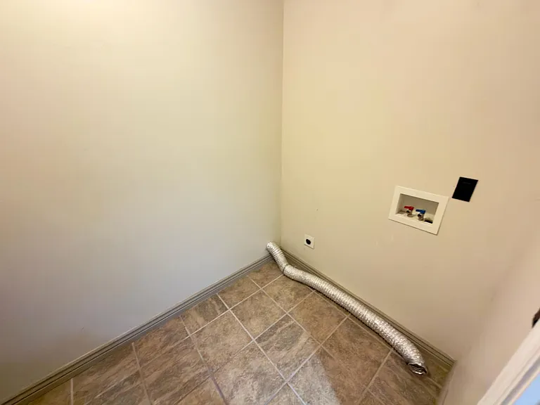 Unit Photo