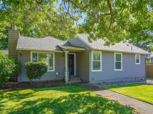 1523 E Reserve St, Vancouver, WA 98661