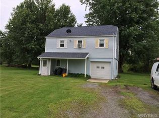 295 Westwood Rd, Lancaster, NY 14086