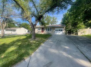 4330 Ditzler Ave, Kansas City, MO 64133