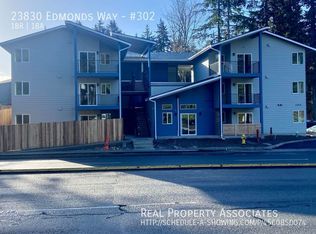23830 Edmonds Way #302, Edmonds, WA 98026