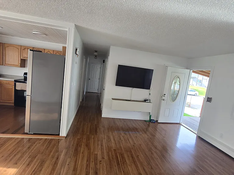 9921 Chelatna Cir — Photo 7