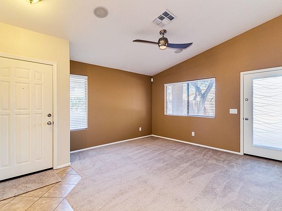 2nd image of 1090 E Saddle Way