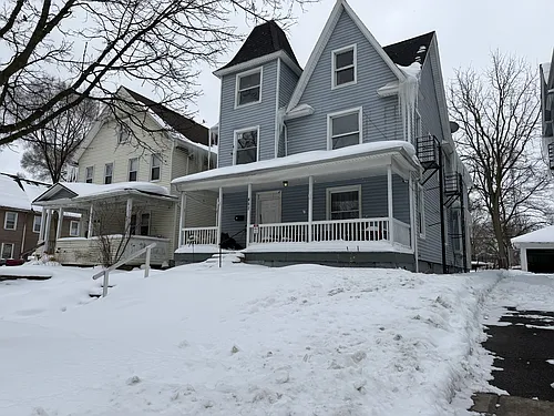 195 Parsells Ave Photo 1