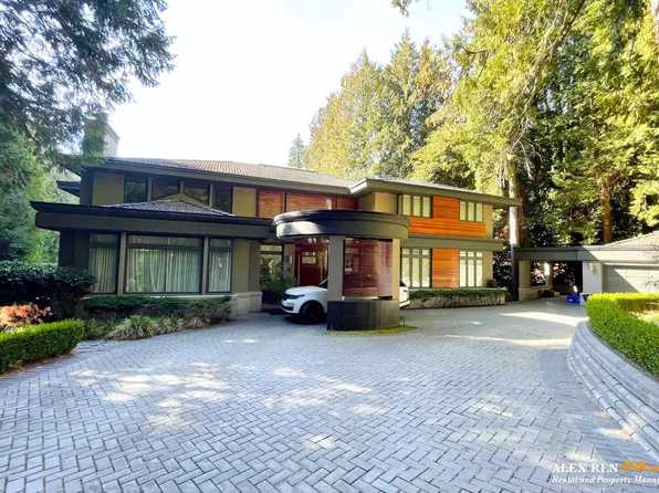 2838 SW Marine Dr, Vancouver, BC V6N 3X9